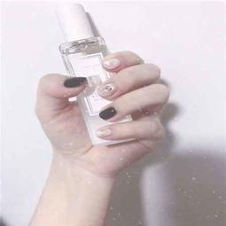 欧美情侣指甲图片高清,浪漫指尖风情